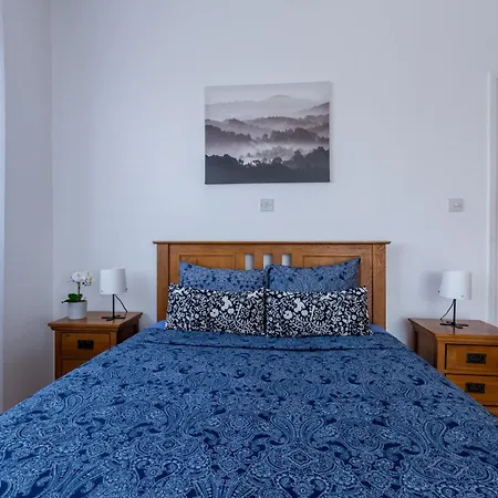 Beautiful 2 Bed In Cyprus Appartamento