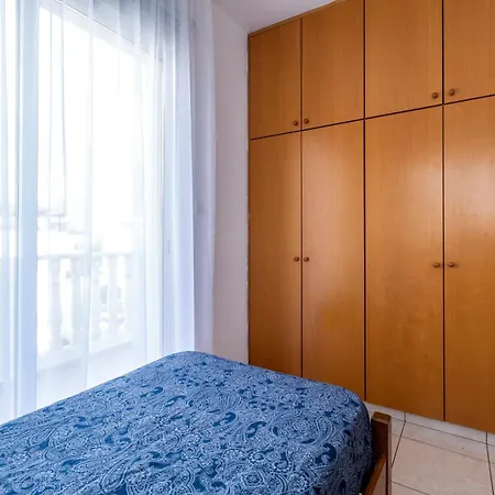 Beautiful 2 Bed In Cyprus Apartment