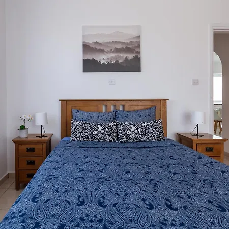 Apartment Beautiful 2 Bed In Cyprus *